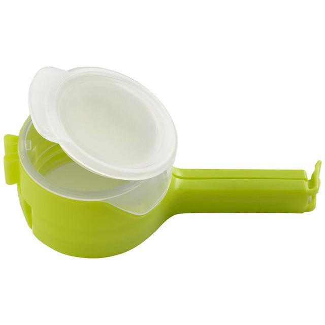 Sealing Clip With Noozle Snack Dispenser