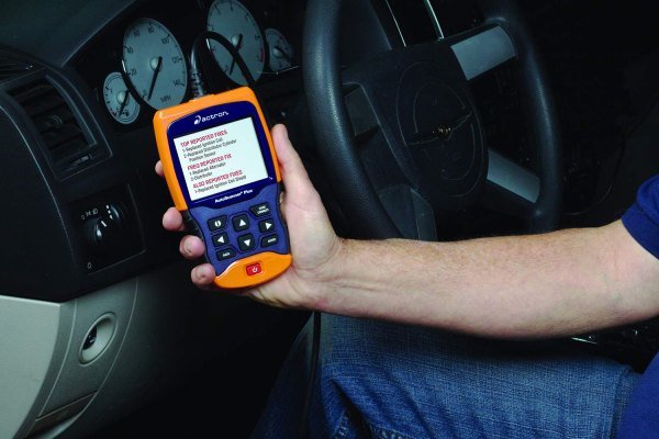 The New Portable Automotive Code Readers & Scanners - Home Traders Sources